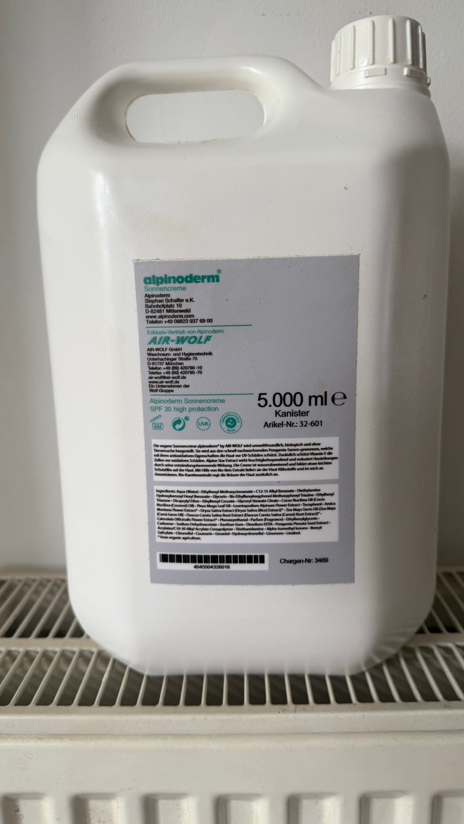Alpinoderm zonnebrandcrème SPF 30 – 5 liter can (vegan), Ophalen of Verzenden, Nieuw, Pruik of Haarverlenging