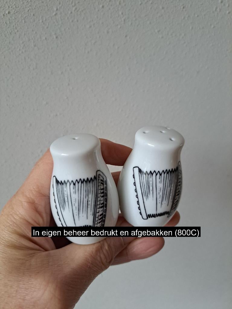 Accordeon peper en zoutstel, porselein D4xH6cm, Ophalen of Verzenden, Nieuw, Overige typen