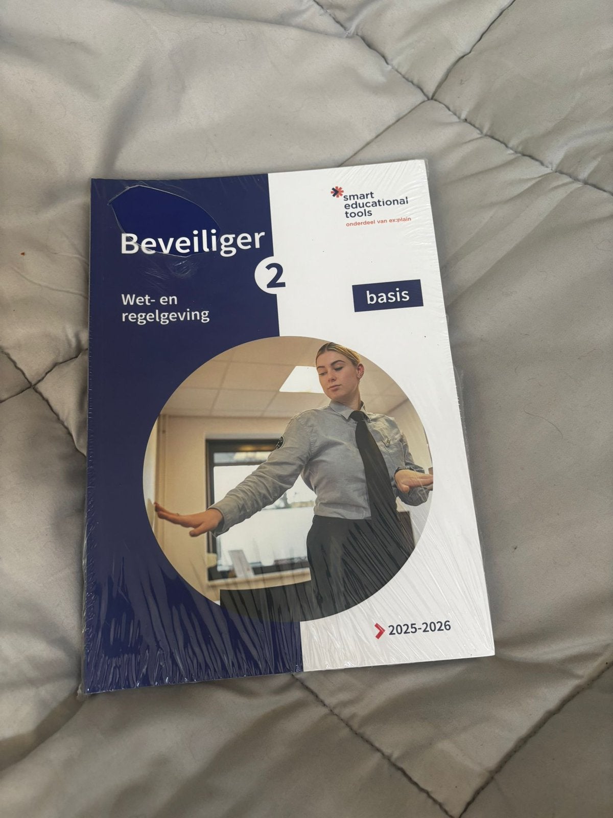 Beveiliging niveau 2 boeken. ( 3 basis theorie boeken), Ophalen of Verzenden, Zo goed als nieuw, Overige niveaus