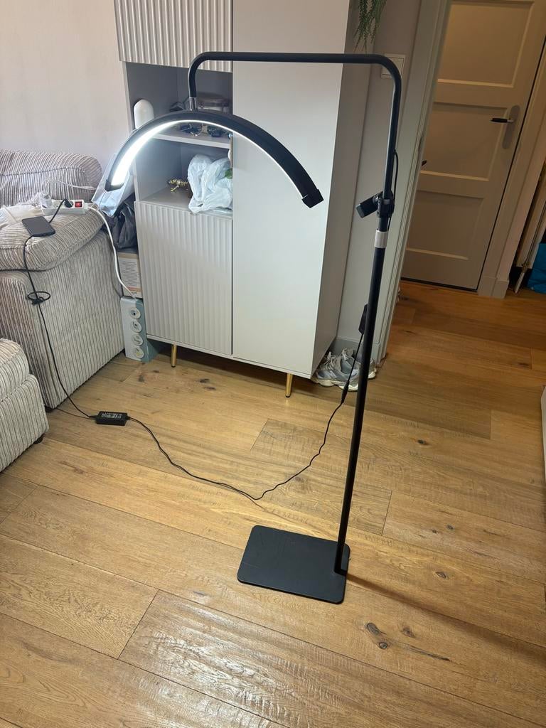 Moonlight lamp voor wimperextensions - Zo goed als nieuw, Ophalen of Verzenden, Zo goed als nieuw, Metaal, 150 tot 200 cm