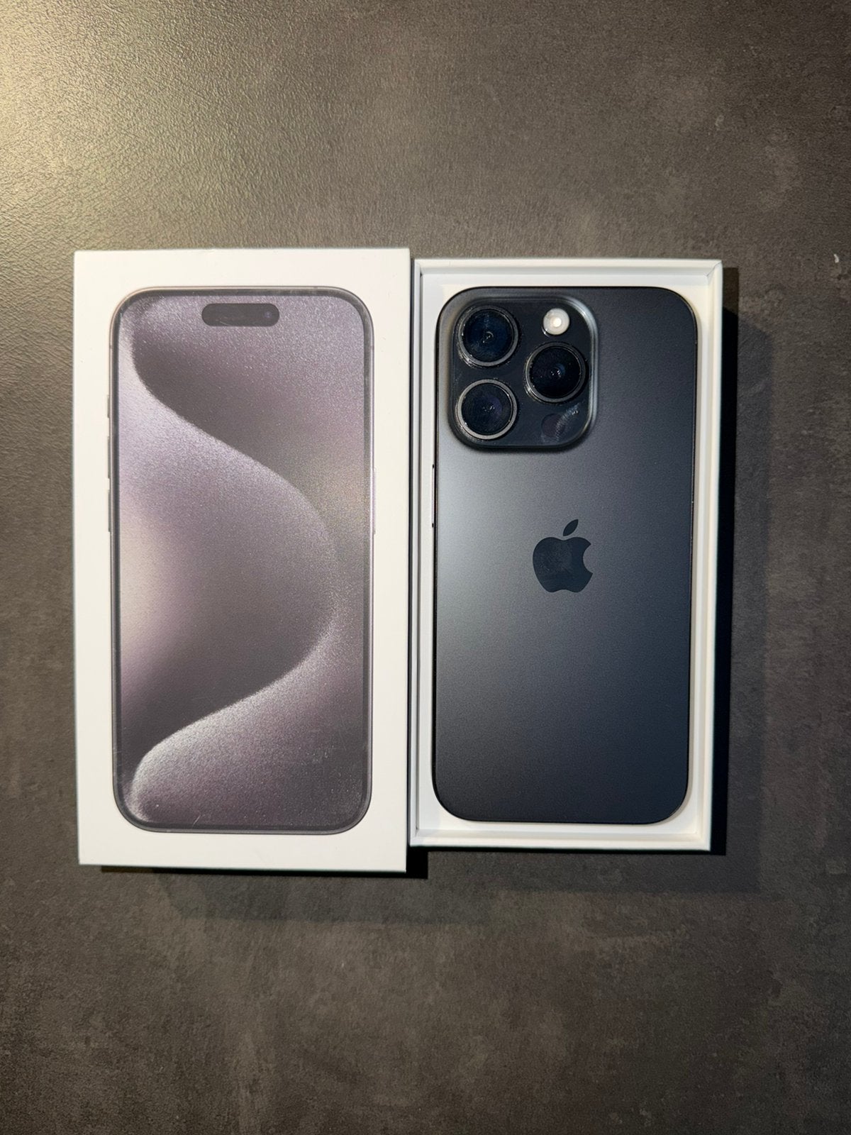 Iphone 15 Pro Titanium Black., Telecommunicatie, Mobiele telefoons | Apple iPhone, Ophalen, 128 GB, 89 %, Zwart