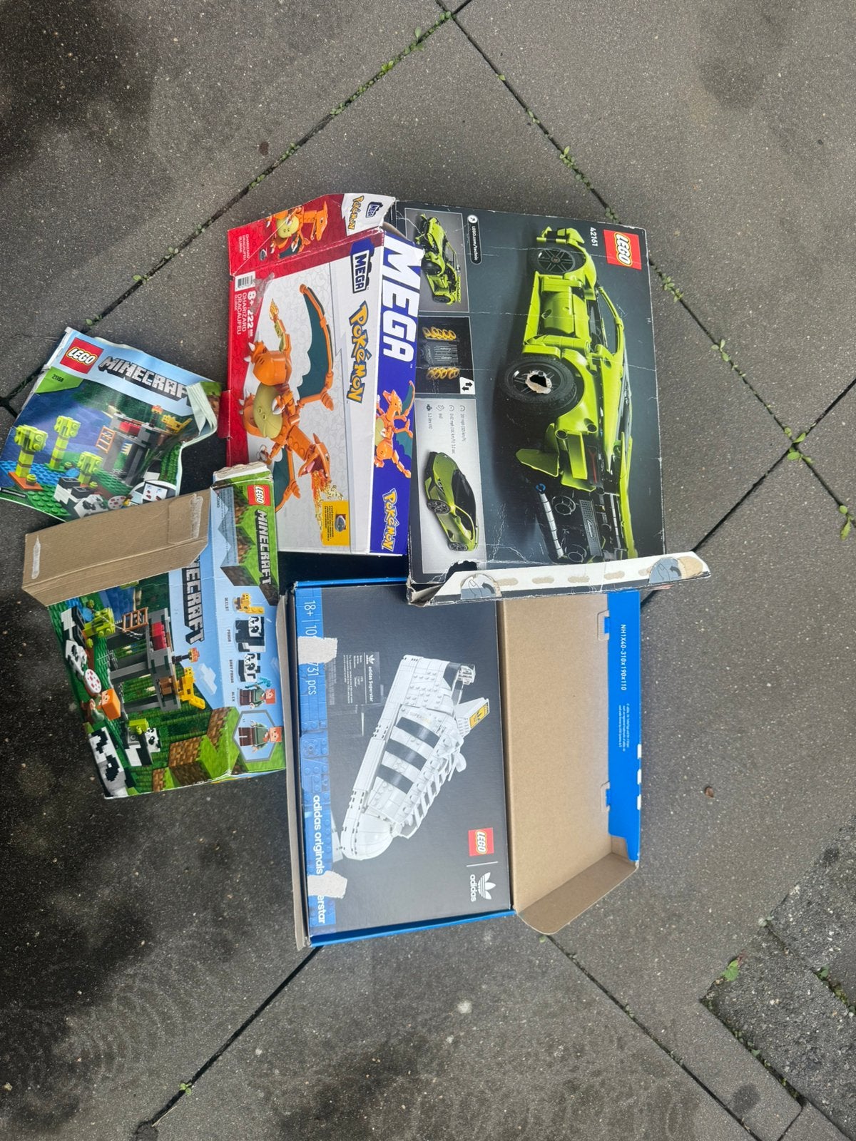 Lego verzameling lamborghini & Adidas, Ophalen, Zo goed als nieuw