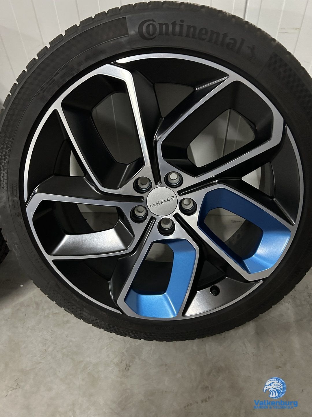 8mm! Originele Lynk & Co 20 inch zwarte velgen 5x108 winterb, Gebruikt, -, -, Banden en Velgen