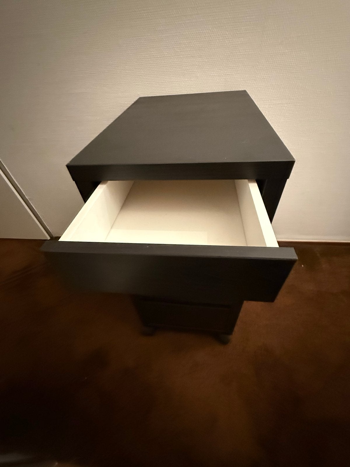 IKEA Micke Ladenblok op wielen zwartbruin, Ophalen, Minder dan 50 cm, Gebruikt, 3 of 4 laden