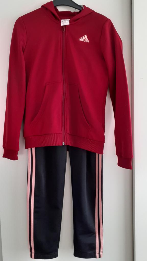 Adidas pak maat 152, Ophalen, Zo goed als nieuw, Meisje