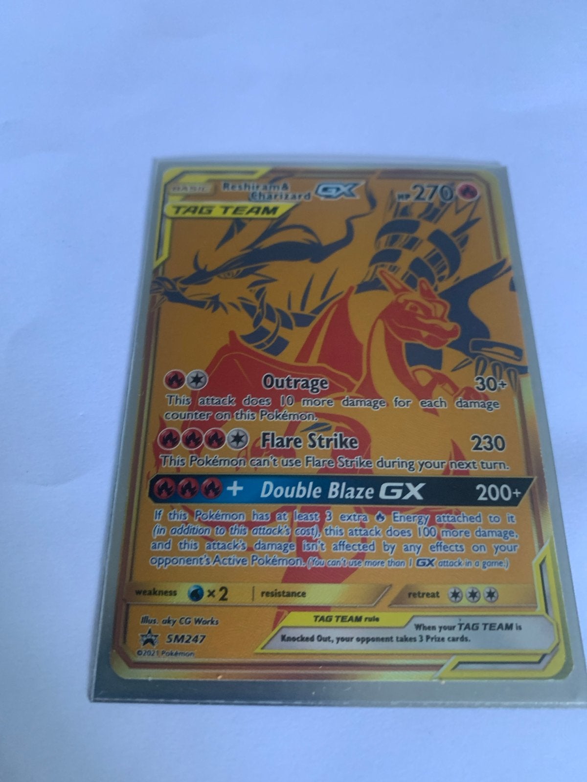 Pokémon Reshiram & Charizard GX TAG TEAM SM247, Ophalen, Zo goed als nieuw, Losse kaart