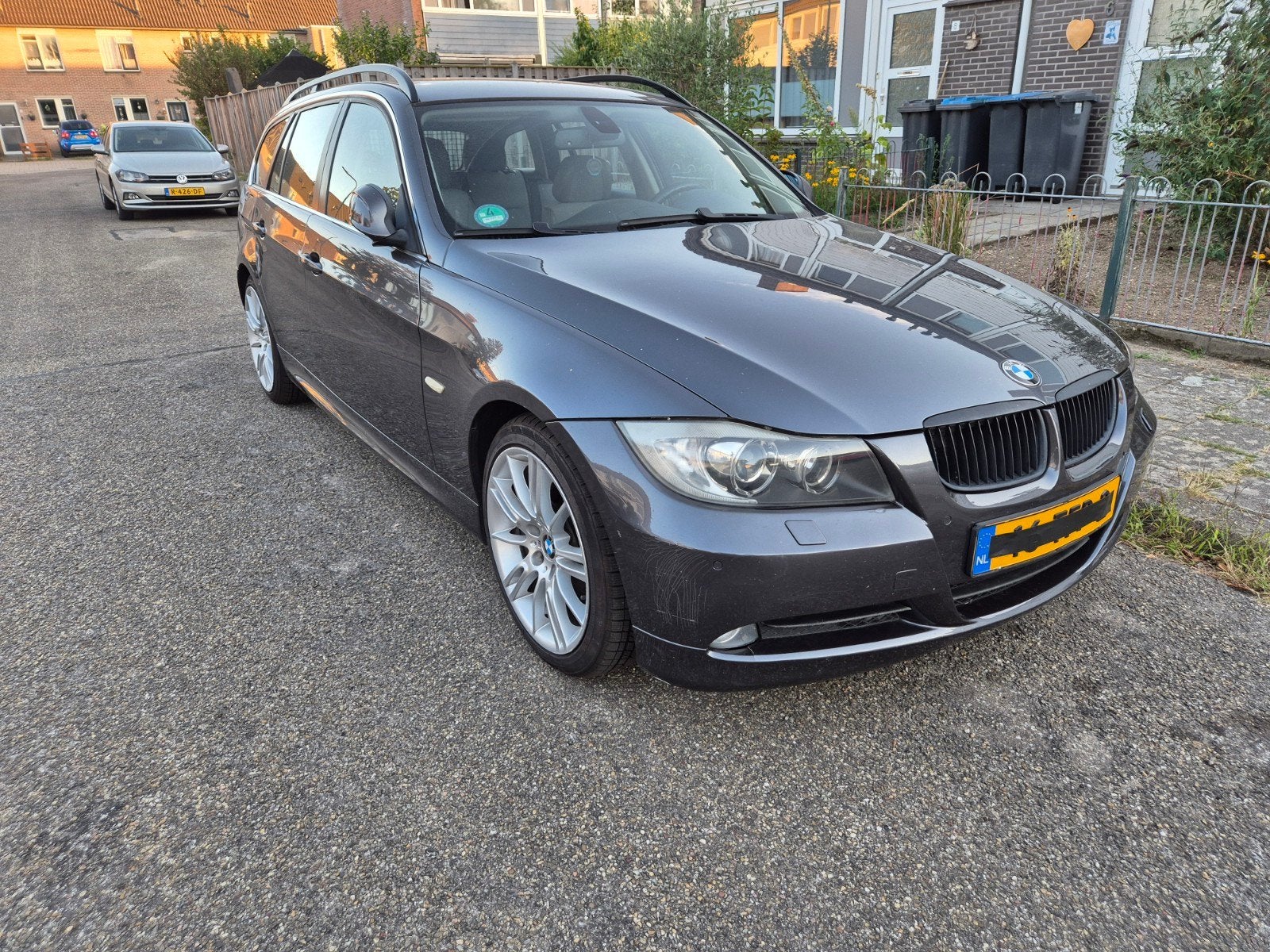 BMW 3-Serie 2.5 I 325 Touring AUT 2006 Grijs, Automaat, Achterwielaandrijving, 2497 cc, 11 km/l