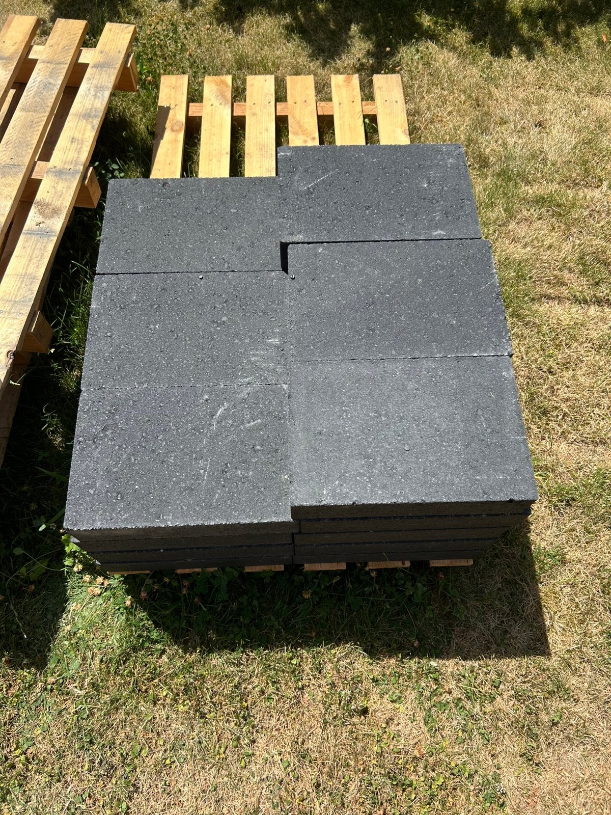 Te koop 2,4m2 Cobblestones strak 20x30x6cm carbon, Ophalen, Klinkers, Nieuw, Minder dan 5 m²