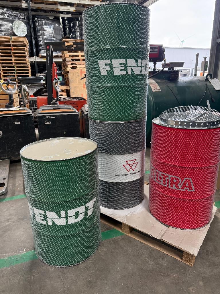 Design olievaten / statafels – Valtra/ Massey Ferguson, Ophalen, Nieuw