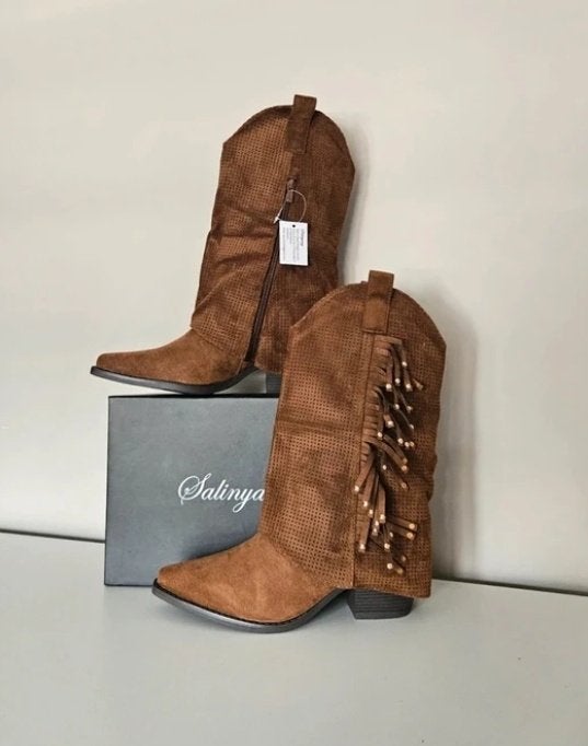 Western Laarzen met Franjes - Maat 42 - NIEUW IN DOOS, Kleding | Dames, Bruin, Lage of Enkellaarzen, Nieuw, Ophalen of Verzenden