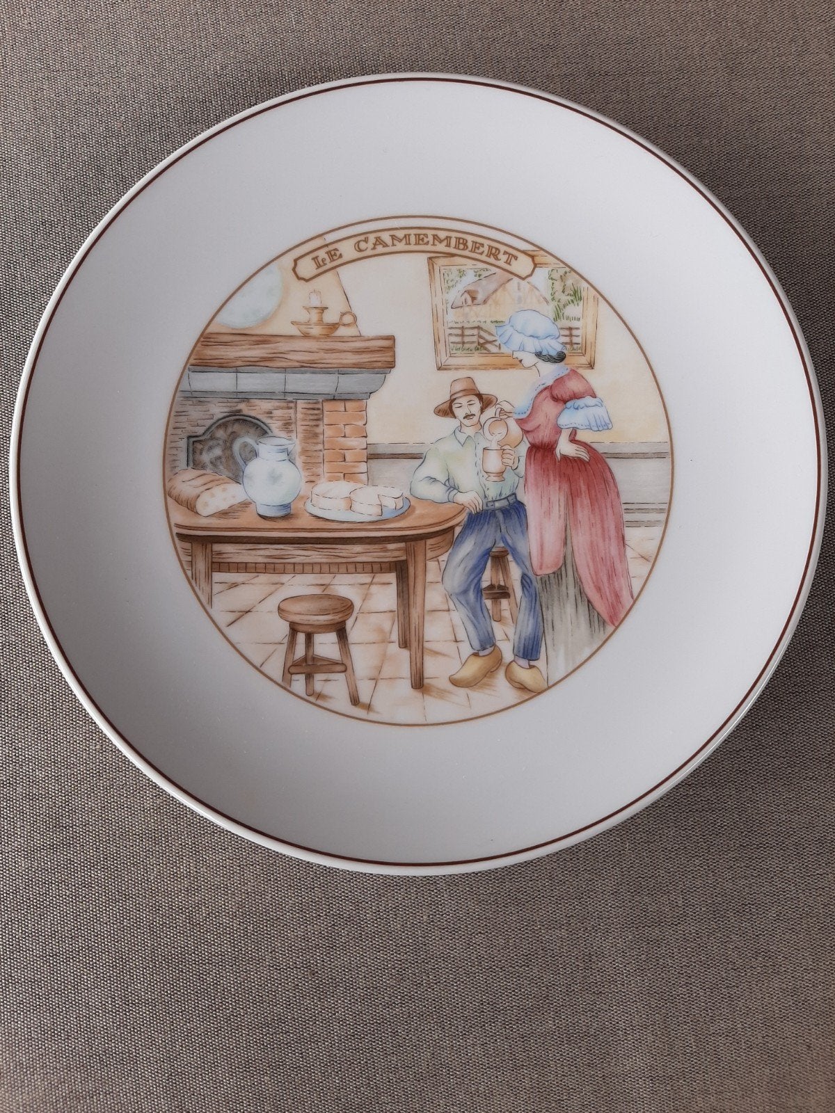 Frans bordje / Le camembert/Pillivuyt, Ophalen of Verzenden, Nieuw, Overige stijlen, Bord(en)