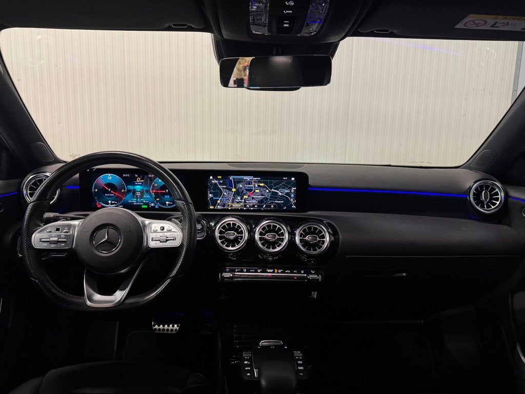Mercedes-Benz A-klasse 250 e Business Solution AMG Limited |, Auto's, Mercedes-Benz, Gebruikt, Euro 6, 4 cilinders, 15 kWh