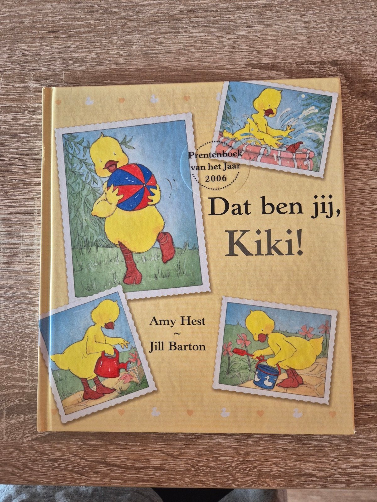 Dat ben jij, Kiki!, Ophalen of Verzenden, Zo goed als nieuw, Amy Hest, Jill Barton, Prentenboek
