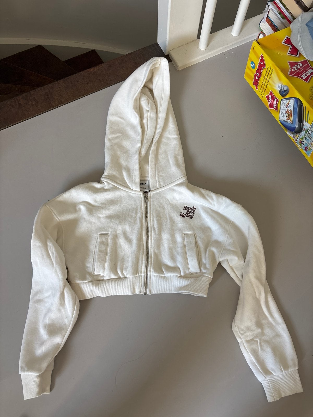 Bershka Cropped Hoodie met Konijnprint - Maat 10-12 Jaar, Ophalen of Verzenden, Zo goed als nieuw, Meisje, Trui of Vest