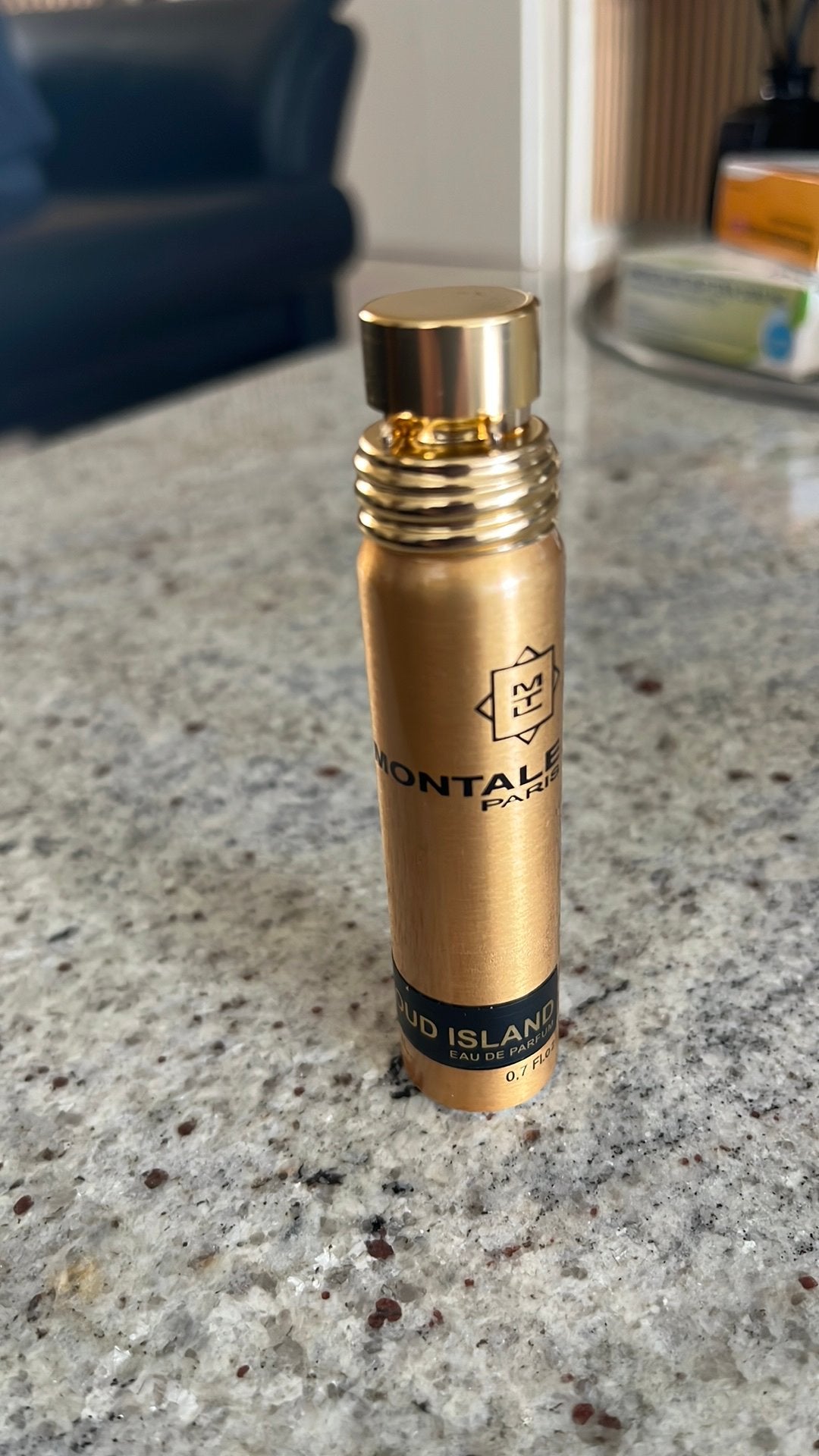 Montale Oud Island 20 ml Eau de Parfum, Sieraden, Tassen en Uiterlijk, Uiterlijk | Parfum, Verzenden, Nieuw