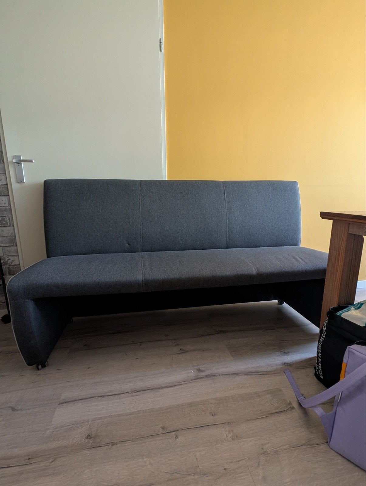 Eetbank / bank op wieltjes, Huis en Inrichting, Stoelen, Ophalen, Zo goed als nieuw, Grijs, Eén