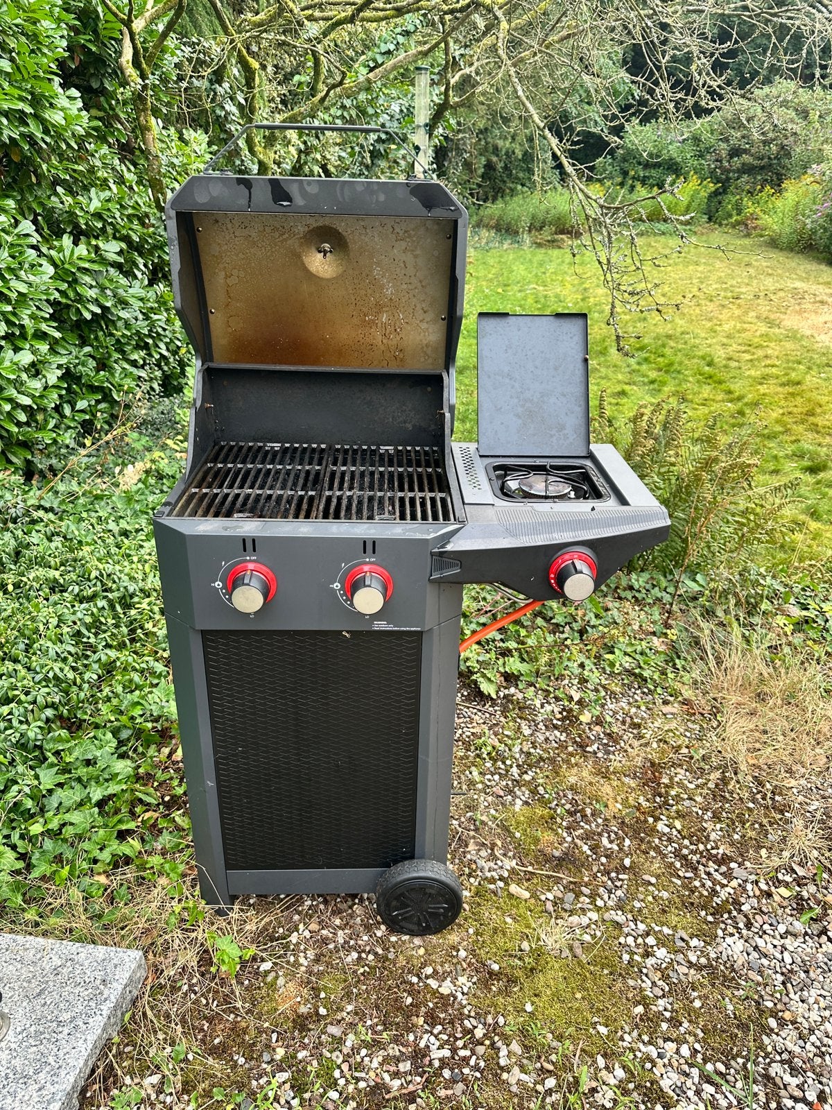 gebruikt maar in goede staat tenneker gas bbq, Ophalen of Verzenden, Gebruikt