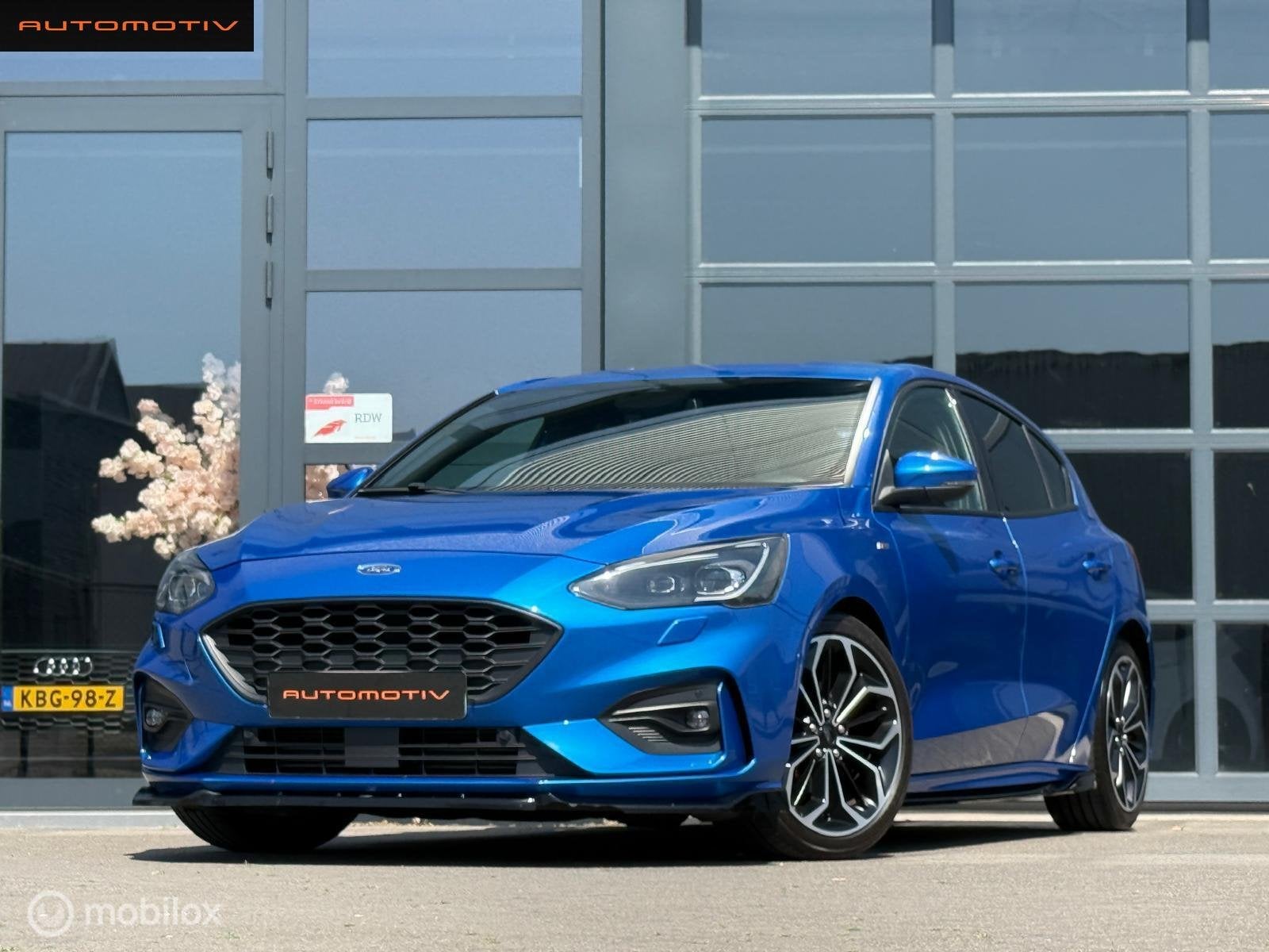 Ford Focus 1.5 ST LINE / AUTOMAAT / B&O / MAXTON / LED, 1304 kg, Euro 6, Blauw, Bedrijf