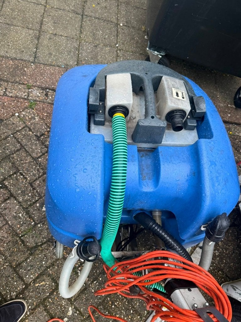 Nog zeer goed werkende Schrobmachine te koop, Ophalen, Gebruikt, Schrobmachine
