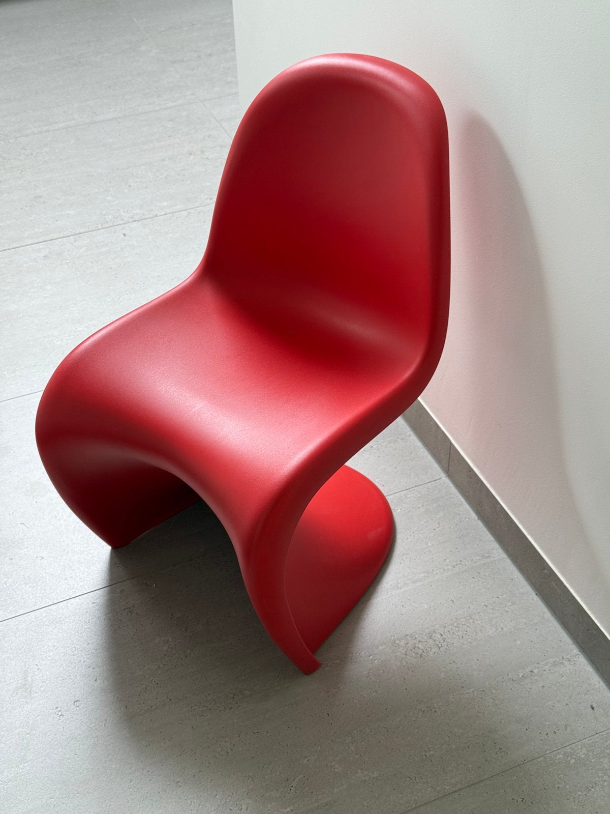 Rode Verner Panton stoel voor kinderen, Huis en Inrichting, Stoelen, Ophalen, Kunststof, Design, Zo goed als nieuw