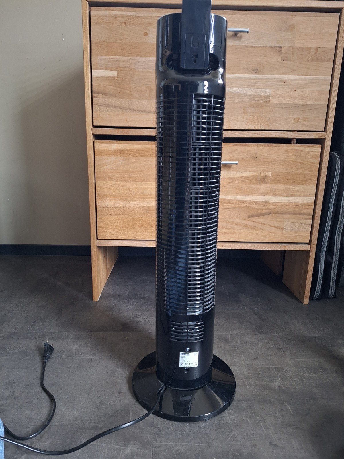HandsOn Canberra Torenventilator met Afstandsbediening, Ophalen, Ventilator met afstandsbediening, Zo goed als nieuw, Torenventilator