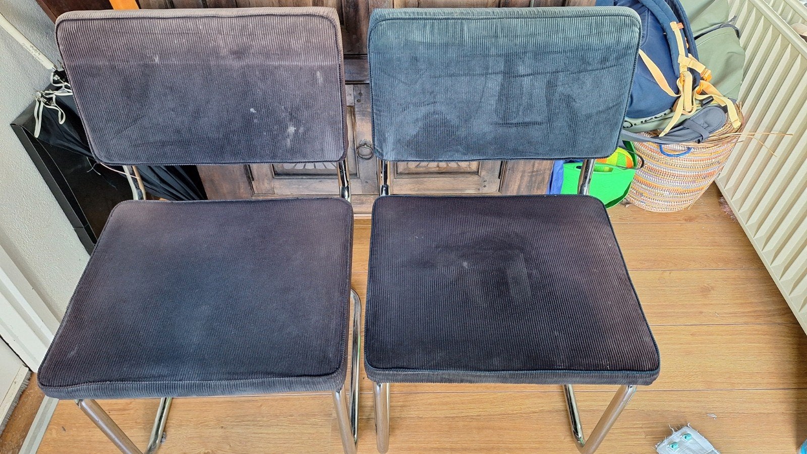 Gebruikte stoelen, na schoonmaak weer goed voor ronde, Ophalen, Gebruikt, Twee, Zwart