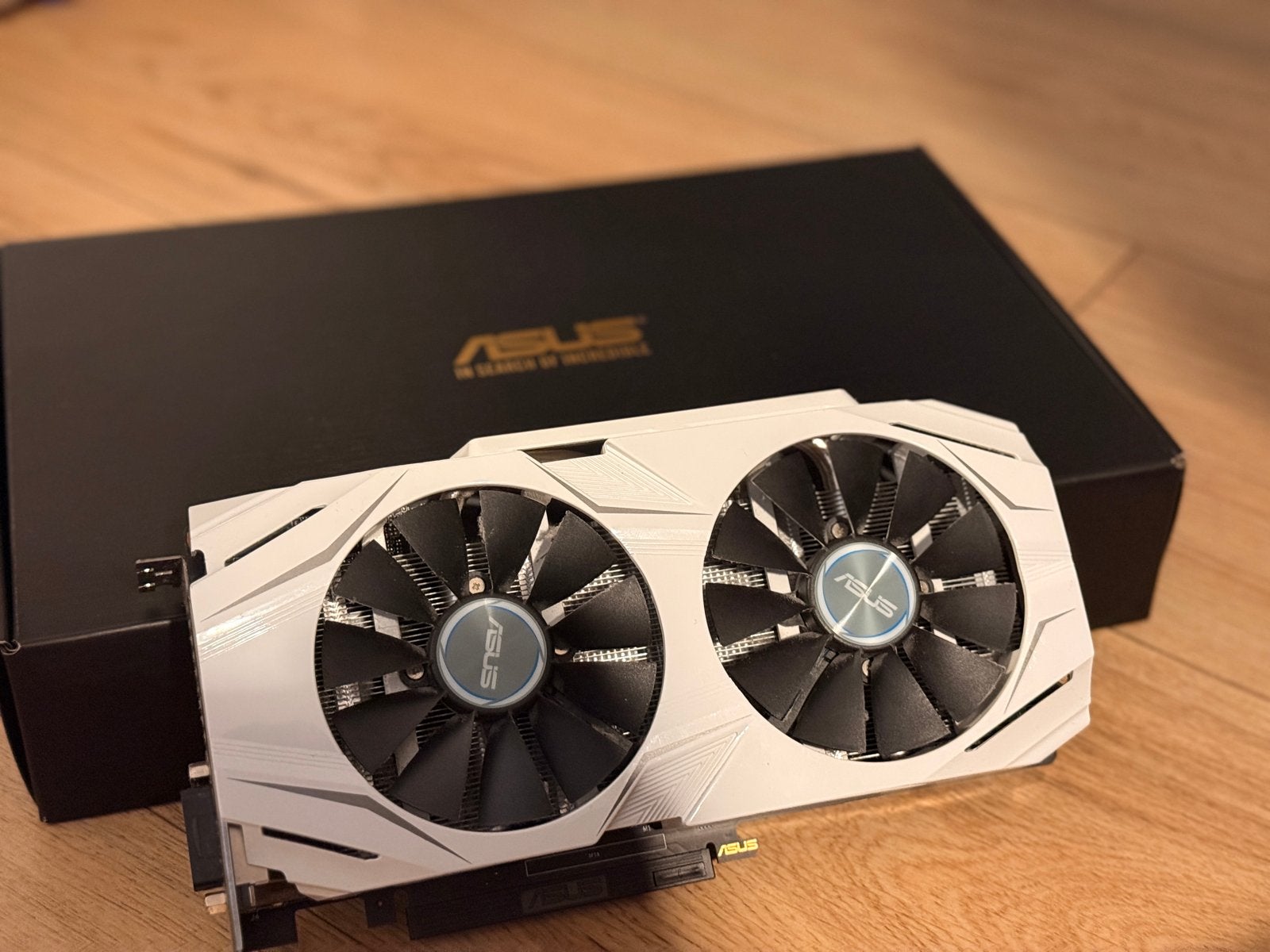 ASUS Dual GeForce GTX 1060 6GB - Perfecte staat, Computers en Software, PCI-Express 3, Ophalen of Verzenden, Nvidia, GDDR5