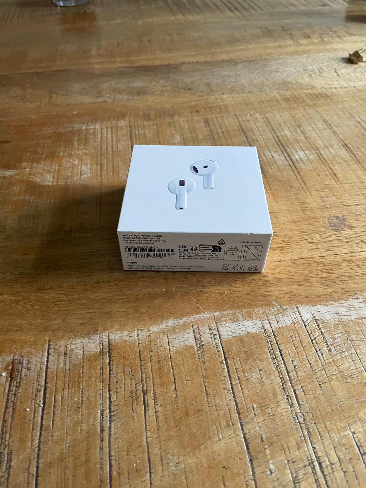 Gloednieuwe originele Apple AirPods 4 met noise cancelling