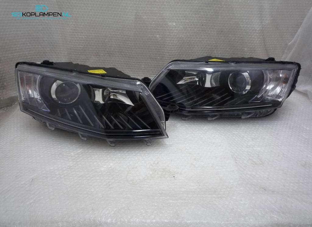 Skoda Octavia 3 Bi-Xenon LED koplamp koplampen links rechts
