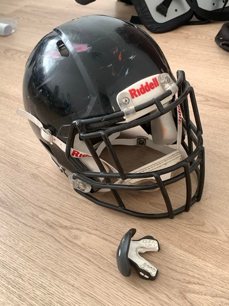 Riddell American Football Helm - Maat Large, Sport en Fitness, Overige Sport en Fitness, Gebruikt, Ophalen