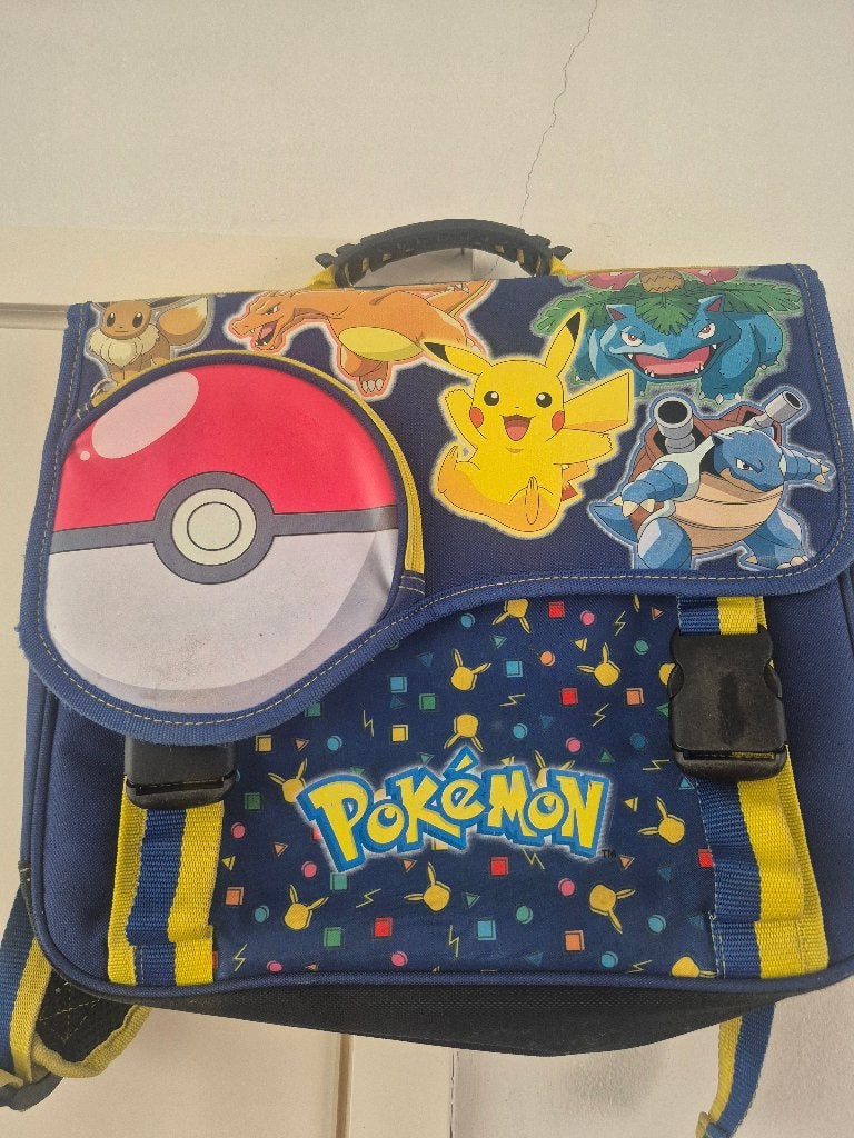 Te koop back to school! boekentas van Pokemon, Minder dan 30 cm, Blauw, Aktetas of Boekentas, Ophalen of Verzenden