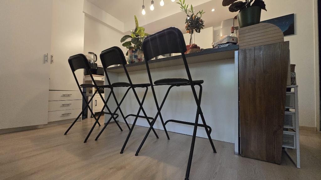 4x Ikea FRANKLIN foldable Bar stools, Ophalen, Met voetsteun, 60 tot 90 cm, Zo goed als nieuw