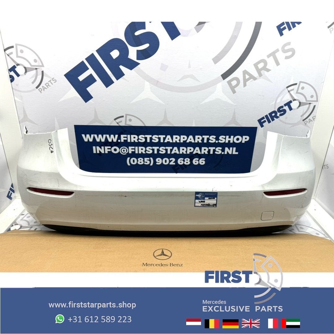 W177 AKLASSE ACHTERBUMPER WIT COMPLEET Mercedes A Klasse 201, Gebruikt, -, Ophalen of Verzenden, Achter