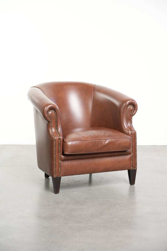 Cognac kleurige rundleren clubfauteuil in Engelse stijl, Ophalen