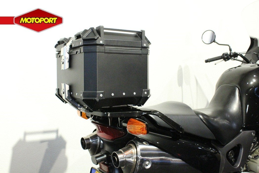 Honda XL 1000 V VARADERO (bj 2002), CAPRONILAAN 1
1119 NN  SCHIPHOL-RIJK, NL, Toermotor, HONDA NEDERLAND BV, Cco@honda-eu.com