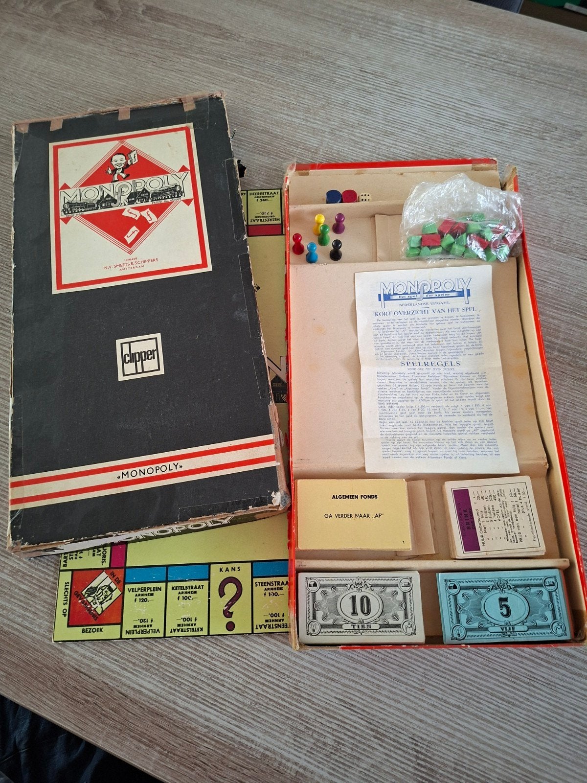 Vintage Monopoly Bordspel - Clipper Uitgave, Drie of vier spelers, Ophalen of Verzenden, Gebruikt, Clipper