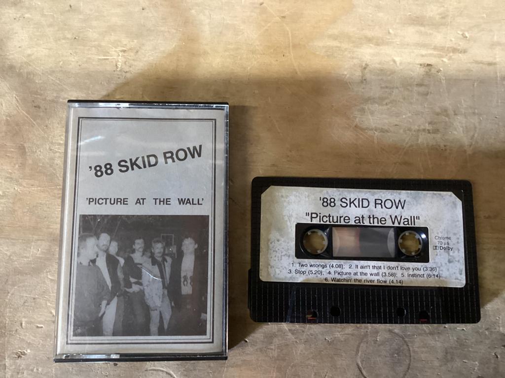88 Skid Row, Ophalen of Verzenden, Zo goed als nieuw, Pop, 1 bandje
