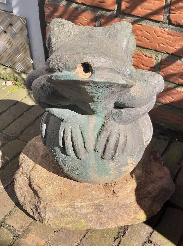 Fontein kikker van brons, Ophalen, Gebruikt, Overige materialen, Fontein