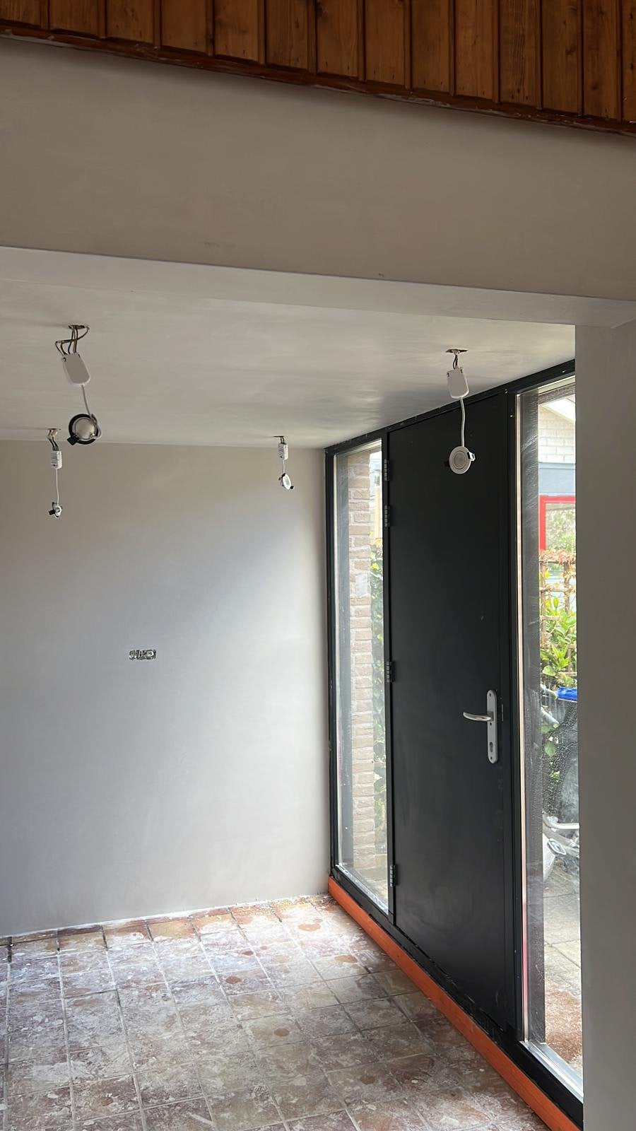 Stukadoor gezocht ? Direct beschikbaar ! Spoed? Bericht ons, Garantie, Metselen