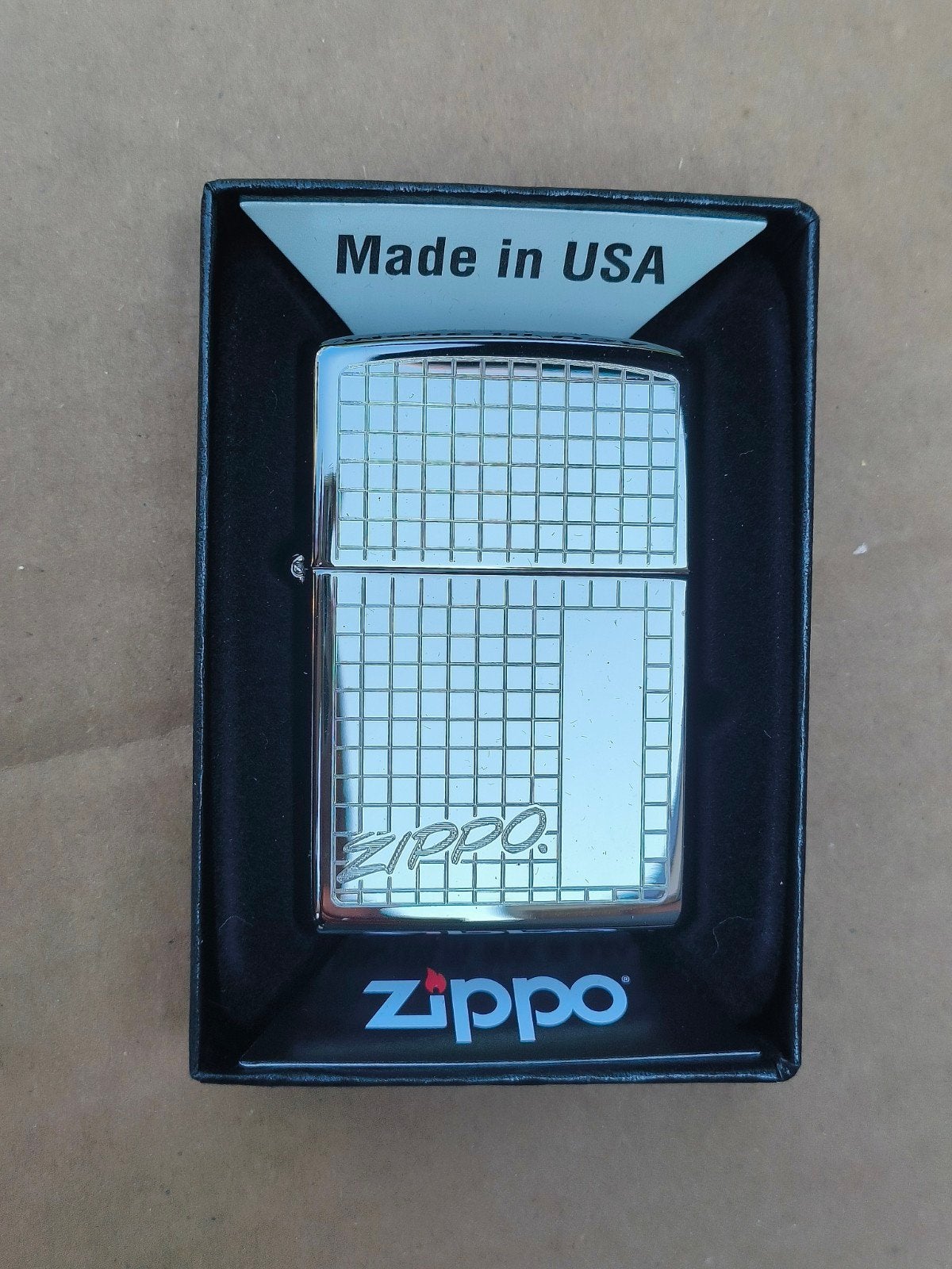 Zippo Checkerboard, Ophalen, Nieuw, Aansteker