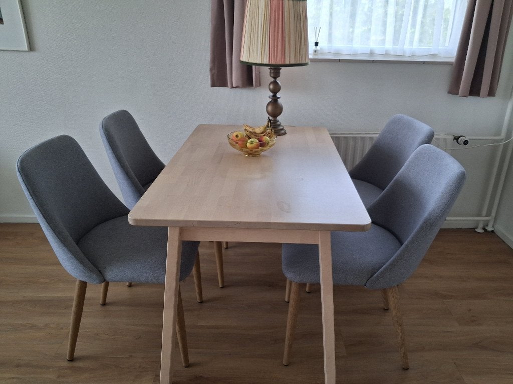 Eettafel met 4 stoelen - Scandinavische stijl, Ophalen