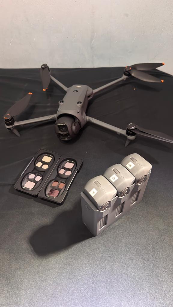 Te koop: DJI Mavic 4 Pro 4x accu,s met ND filters, Ophalen, Return to Home, Zo goed als nieuw, DJI