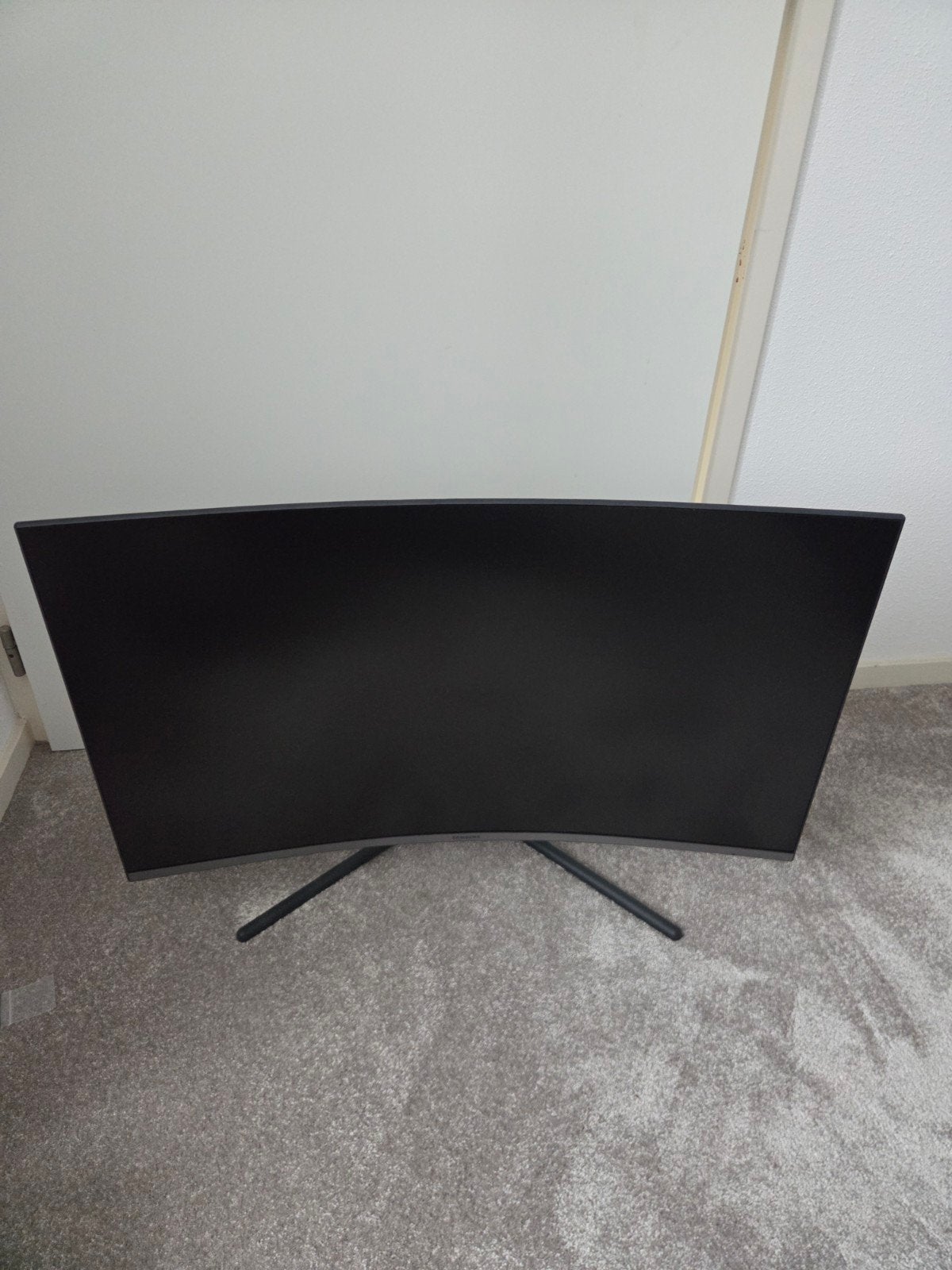2x Samsung 32” Curved 4K monitor U32R590CWR – nette staat, Ophalen, 3 tot 5 ms, Hoofdtelefoonaansluiting, DisplayPort