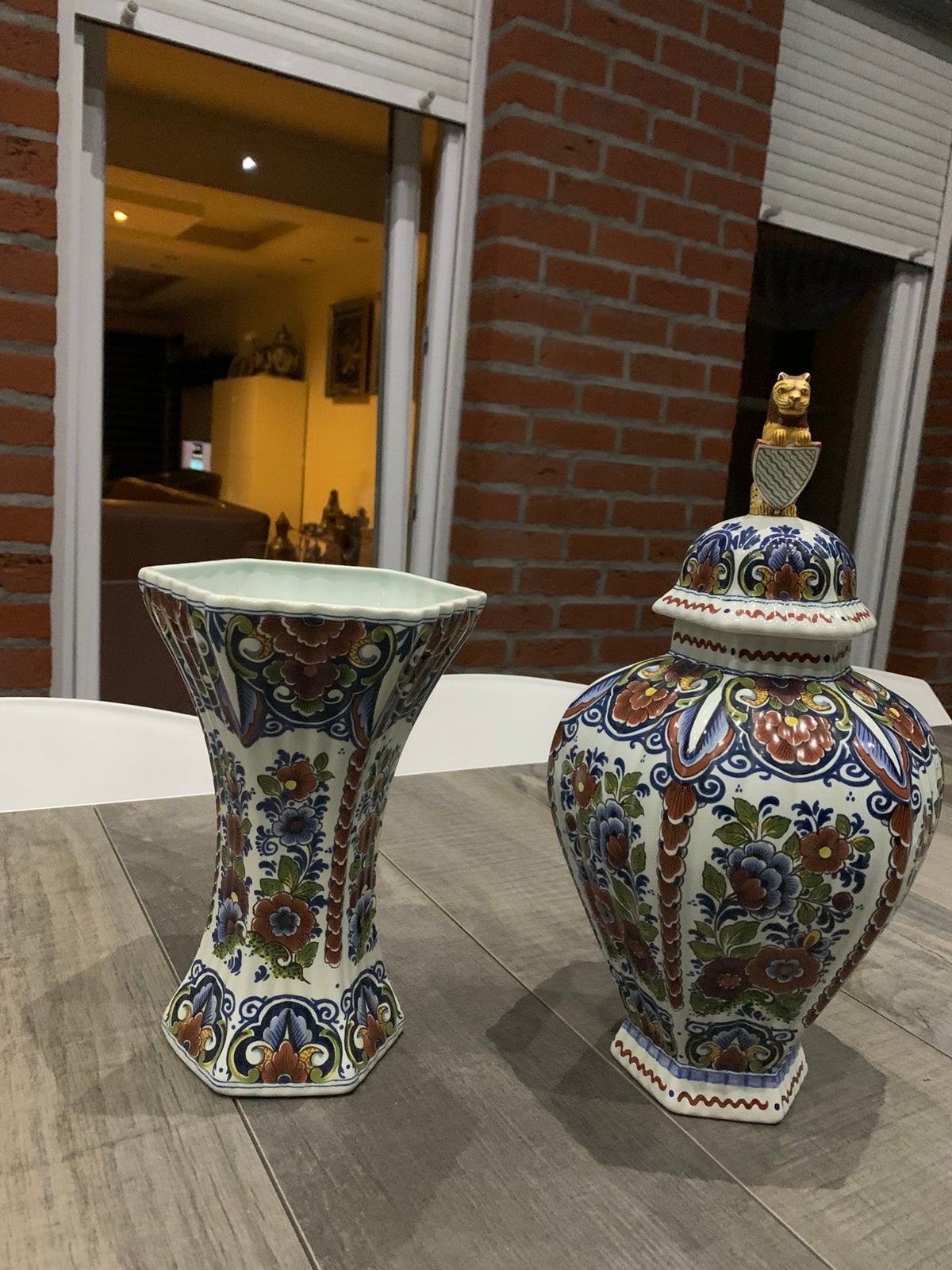 Delft set, Ophalen
