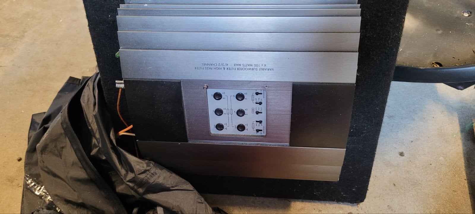 Blaupunkt, kenwood versterker met bassbox., Ophalen of Verzenden, 120 watt of meer, Overige merken