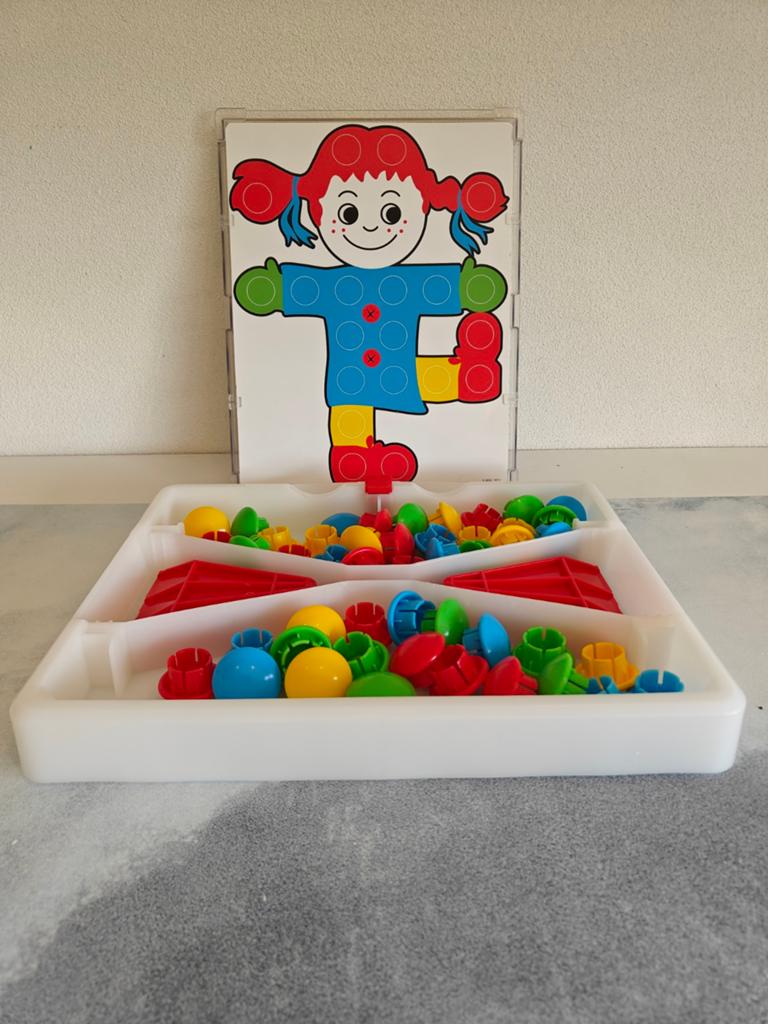 Quercetti Fantacolor insteekmozaïek, Ophalen of Verzenden, Gebruikt, Puzzelen