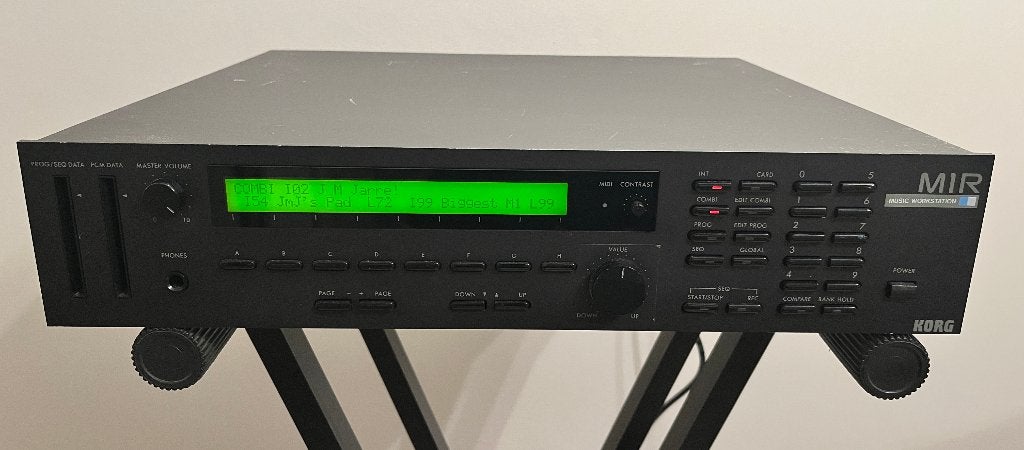 Korg M1R Synthesizer (M1 Rack), Muziek en Instrumenten, Verzenden, Gebruikt, Overige aantallen, Korg