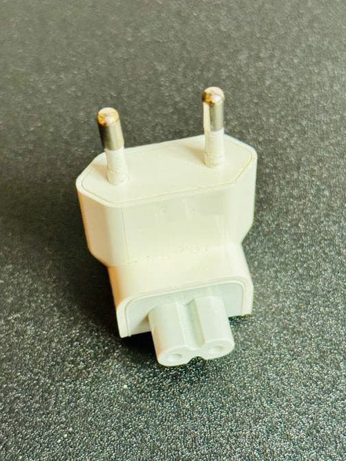 Originele Apple EU Duckhead stekker-adapter – CEE 7/16, Computers en Software, Overige modellen, 13 inch, Ophalen of Verzenden