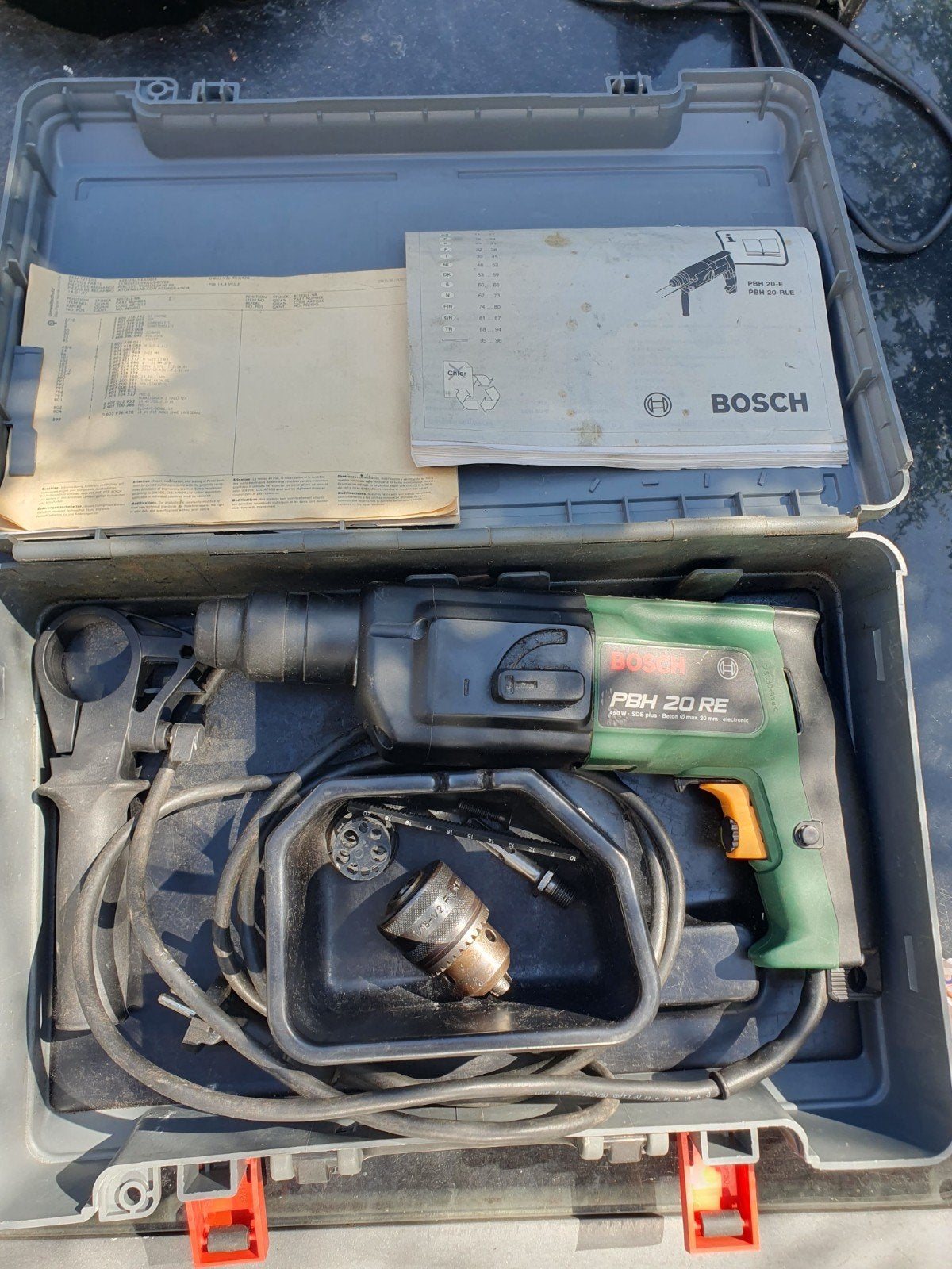 Bosch PBH 20 RE Klopboormachine met koffer en handleiding, Ophalen of Verzenden, Gebruikt, Boormachine, Variabele snelheid