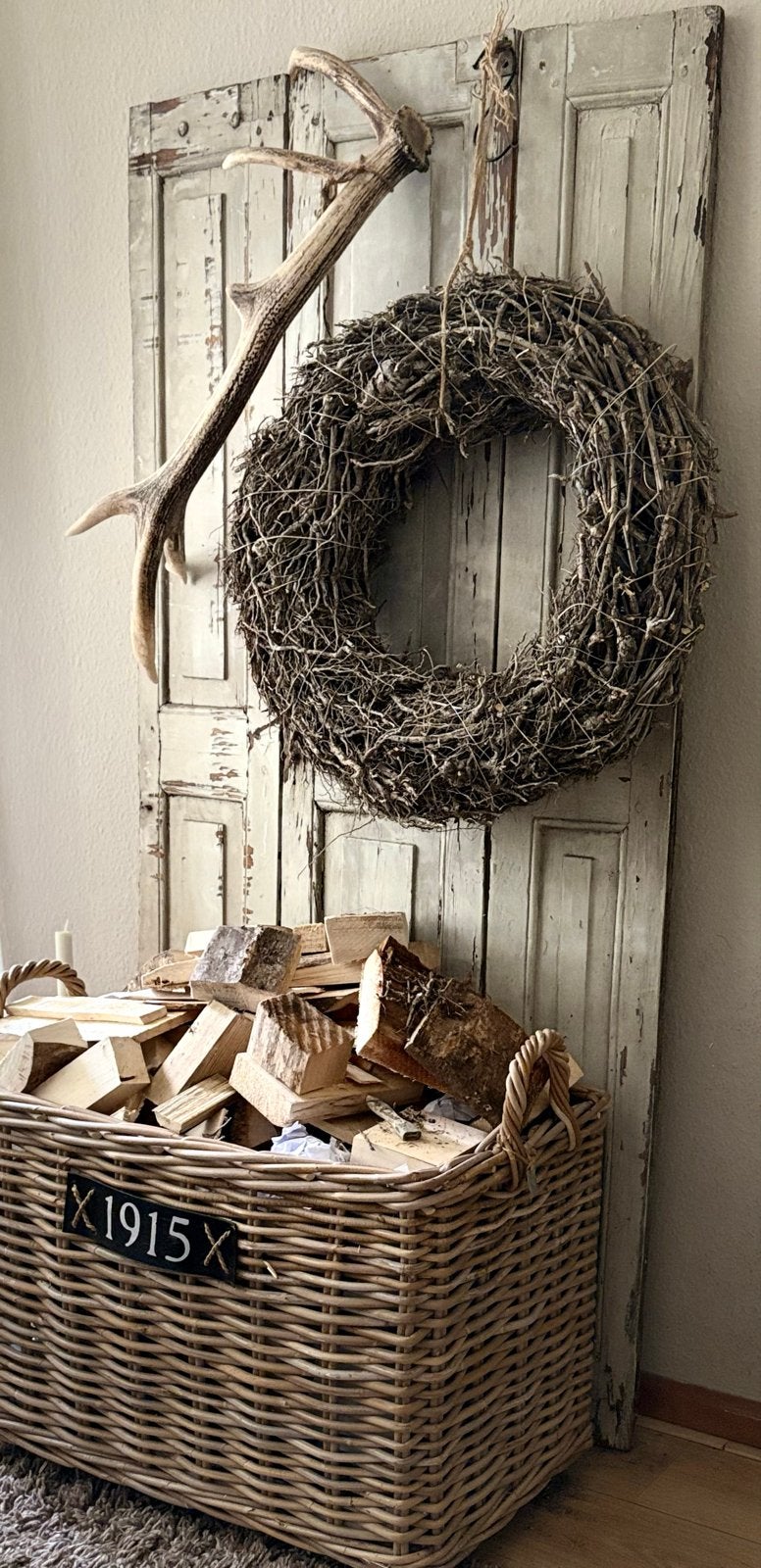 Grote natuurlijke wortelkrans - Rustieke decoratie, Huis en Inrichting, Woonaccessoires | Kransen, Ophalen of Verzenden, Gebruikt